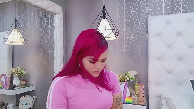 CherryTayloor online show from 04/25/26, 03:09