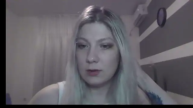 Foxy Bright online show from 03/14/26, 08:03