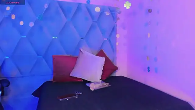 Daniiela Ember online show from 03/15/26, 11:49