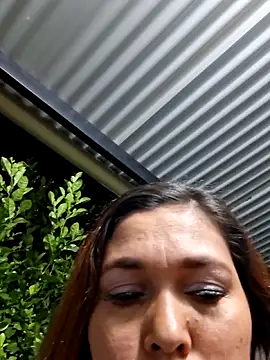 Snapshot of bar-mother19 chatting on 02/27/26, 03:28 bar-mother19 online show from 02/27/26, 03:28