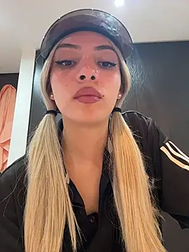 romanovanita online show from 03/13/26, 04:19