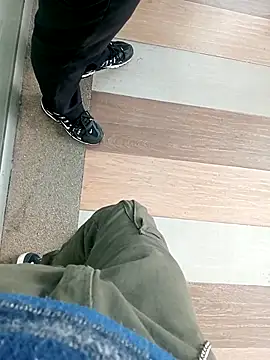 Snapshot of Damiianm chatting on 02/25/26, 01:10 Damiianm online show from 02/25/26, 01:10