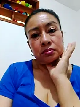 Snapshot of Samanta_gonzales chatting on 02/27/26, 02:22 Samanta gonzales online show from 02/27/26, 02:22