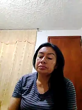 Snapshot of Samanta_gonzales chatting on 03/01/26, 01:29 Samanta gonzales online show from 03/01/26, 01:29