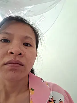 Snapshot of kieuqueen92 chatting on 02/21/26, 05:19 kieuqueen92 online show from 02/21/26, 05:19