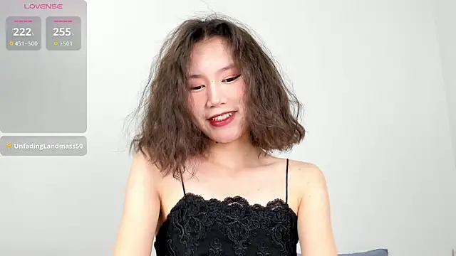 Kiraeko online show from 05/20/26, 02:29