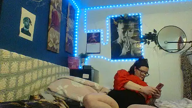 Snapshot of Sexymilf6992 chatting on 03/11/26, 07:31 Sexymilf6992 online show from 03/11/26, 07:31