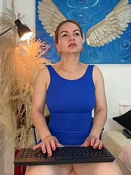 Viictoria-Jones online show from 04/24/26, 10:18