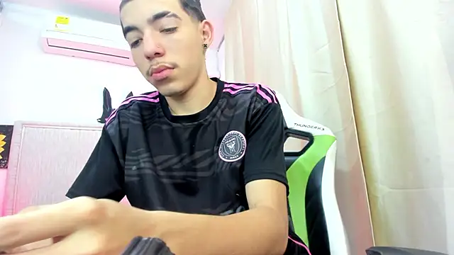 Bad bunnyy  online show from 02/21/26, 12:17