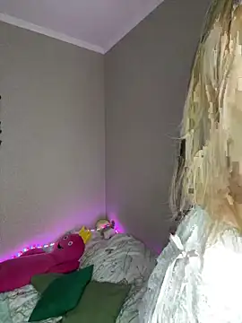 EvelynRavenwood online show from 02/21/26, 12:39