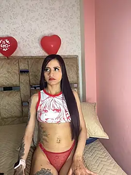 Snapshot of Lauraaa_pink18 chatting on 03/04/26, 02:17 Lauraaa pink18 online show from 03/04/26, 02:17