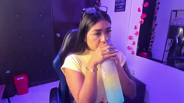 Keyla Cutte  online show from 04/18/26, 03:10