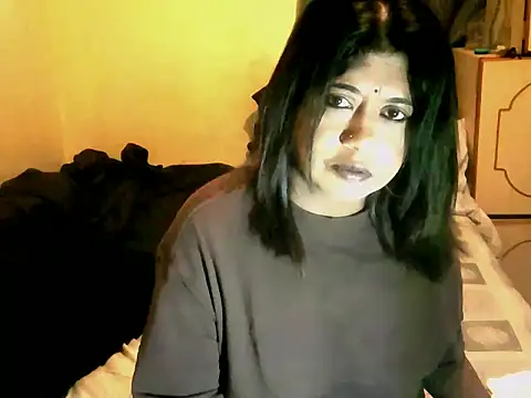 IndianPleasures21 online show from 04/22/26, 11:39