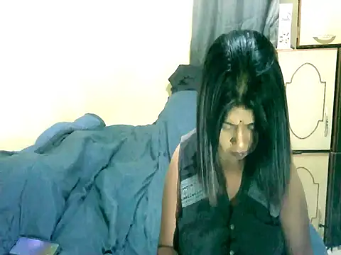 IndianPleasures21 online show from 04/25/26, 11:13