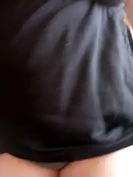 KiraStanton online show from 03/04/26, 09:59