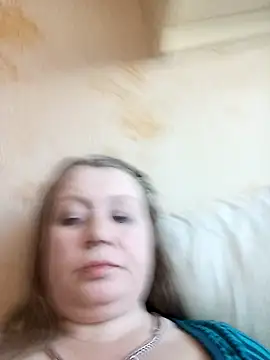 KiraStanton online show from 03/28/26, 08:03