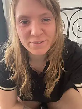 TiffyRose online show from 03/10/26, 08:19