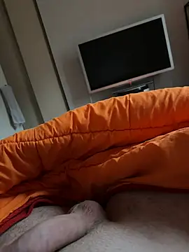 foudesexe23 online show from 04/01/26, 06:14