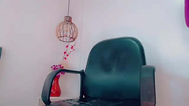 Snapshot of Abby_White__ chatting on 03/03/26, 07:20 Abby White online show from 03/03/26, 07:20