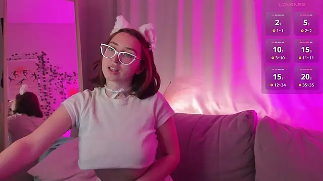 Tiffany Robinson online show from 04/19/26, 03:17