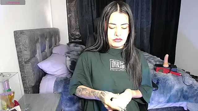 Dakotattoo online show from 04/20/26, 01:58