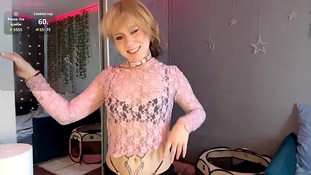 Snapshot of ZyrelihVayne chatting on 03/02/26, 07:09 ZyrelihVayne online show from 03/02/26, 07:09