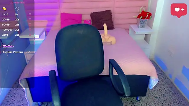 scarleth whisper online show from 04/14/26, 01:28