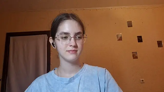 Katelemon online show from 05/27/26, 01:19