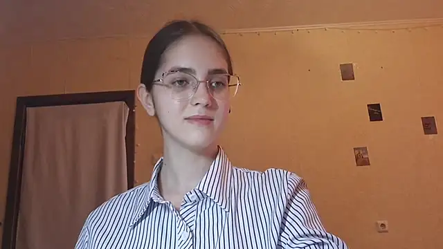 Katelemon online show from 07/18/26, 10:19