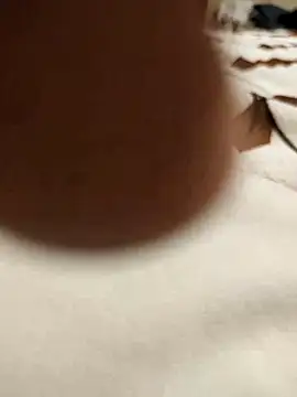 Snapshot of Mirco1981 chatting on 04/13/26, 08:36 Mirco1981 online show from 04/13/26, 08:36