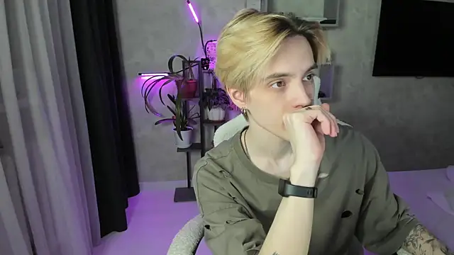 Snapshot of Jesse_Miller chatting on 03/04/26, 02:56 Jesse Miller online show from 03/04/26, 02:56