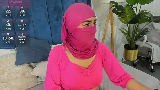  jamiila online show from 04/13/26, 04:23