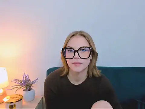 StormiSmooth online show from 04/21/26, 11:05