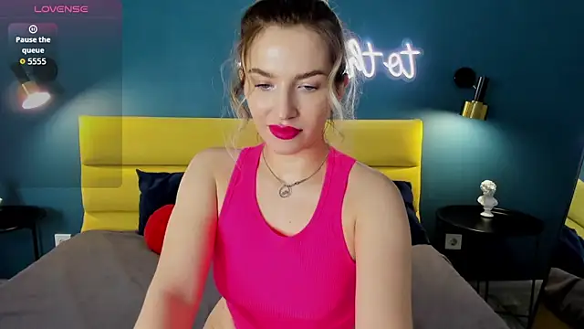 StellaAlluring online show from 05/19/26, 01:33