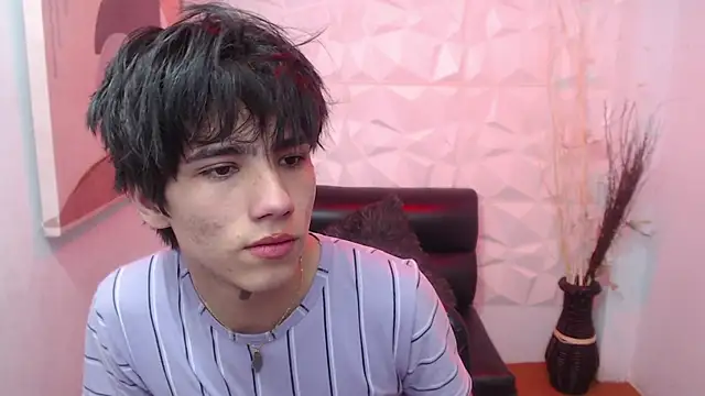 Stich 23 online show from 03/05/26, 02:13