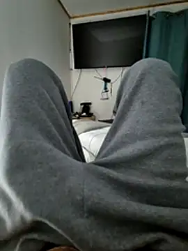 Edu235 online show from 04/12/26, 02:16