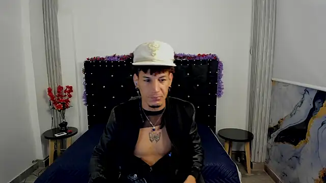 Snapshot of gaboking_ chatting on 02/23/26, 02:47 gaboking online show from 02/23/26, 02:47