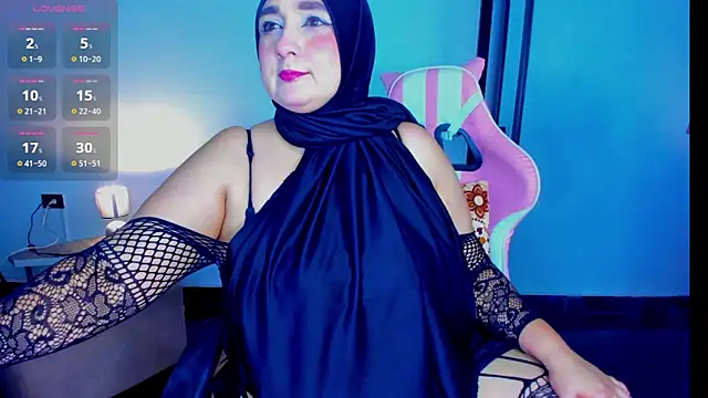 HijabiMilff online show from 05/28/26, 02:36