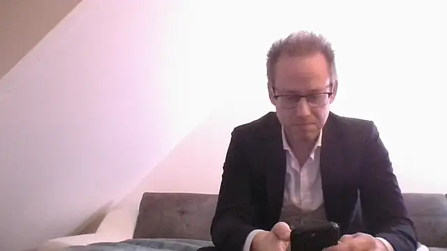 Snapshot of Lost_in_lace chatting on 03/03/26, 07:09 Lost in lace online show from 03/03/26, 07:09