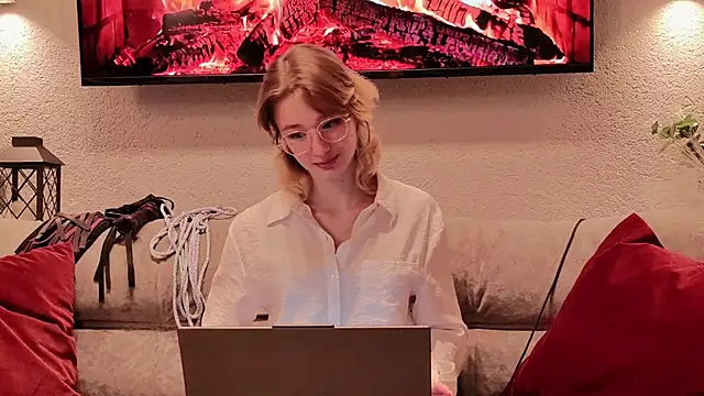 Silva-Tailll online show from 04/03/26, 07:12