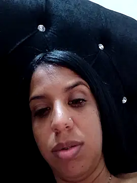 Snapshot of skinnyprety18 chatting on 03/03/26, 04:46 skinnyprety18 online show from 03/03/26, 04:46