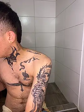 alexhotnice online show from 04/18/26, 02:10