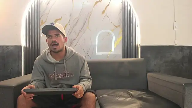 Latins on fire online show from 04/15/26, 12:12