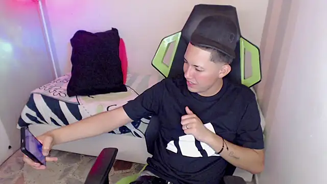 Street poemm  online show from 03/07/26, 10:07