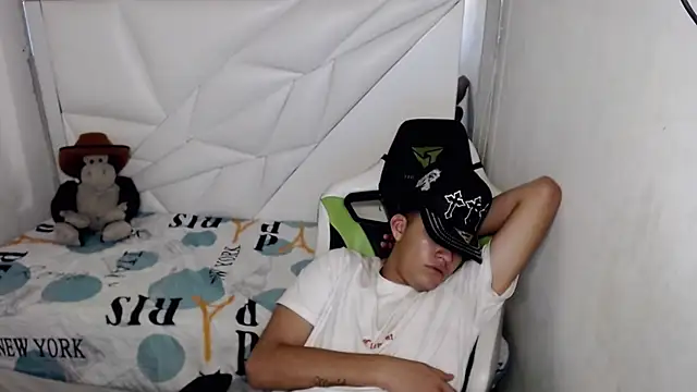 Street poemm  online show from 03/18/26, 10:18