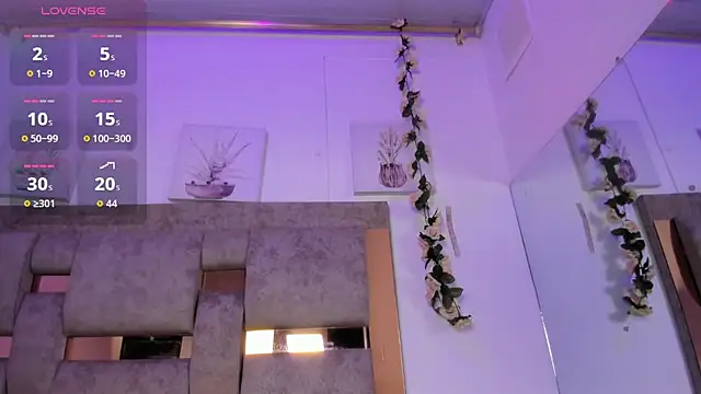 Iris Black online show from 04/18/26, 07:07