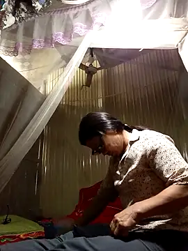 Snapshot of Big-all012 chatting on 02/25/26, 06:01 Big-all012 online show from 02/25/26, 06:01