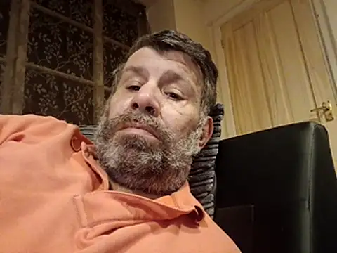 Snapshot of stud2512 chatting on 04/18/26, 08:09 stud2512 online show from 04/18/26, 08:09