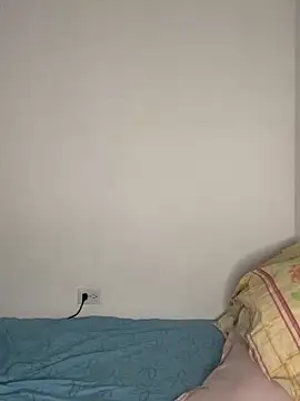 Snapshot of laly_spank chatting on 02/28/26, 11:17 laly spank online show from 02/28/26, 11:17