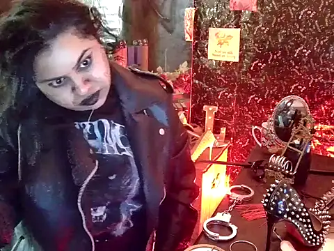 MistressMileenaMiami online show from 07/25/26, 06:33